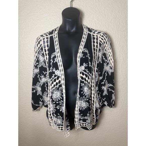 Siren Lily Open Knit Crochet Black Cream Cardigan Size 2X Embroidered Floral - Picture 1 of 8
